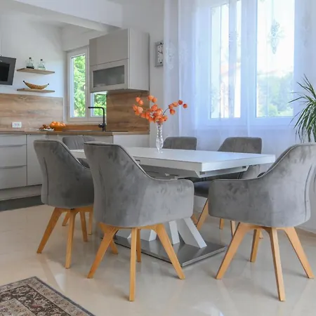 Apartman Apartman Iskra