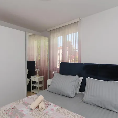 Apartman Iskra * Fiume