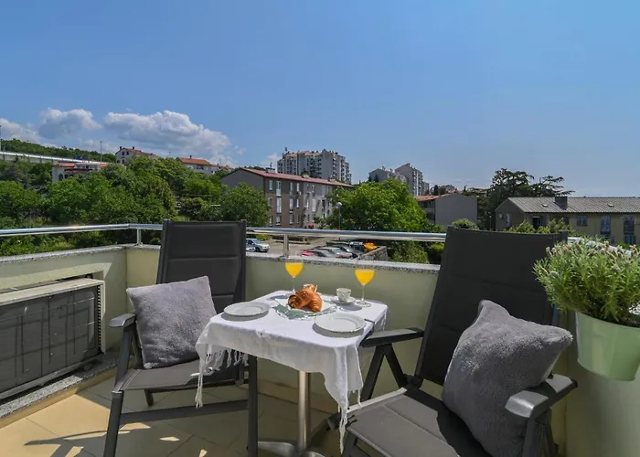 Apartman Iskra Lägenhet Rijeka