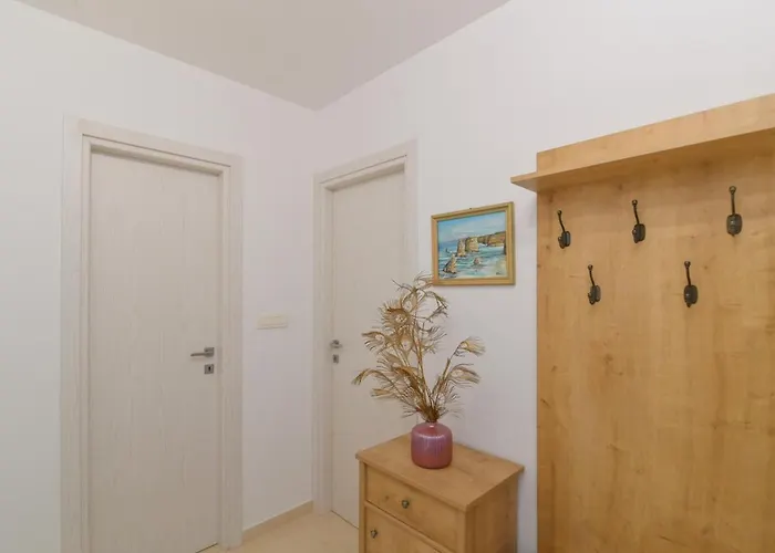 Lägenhet Apartman Iskra