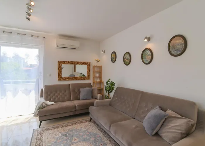 Apartman Iskra Lägenhet