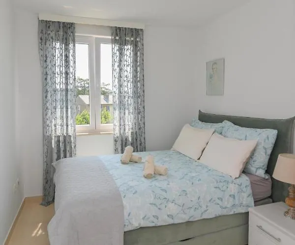 Apartman Iskra Lägenhet