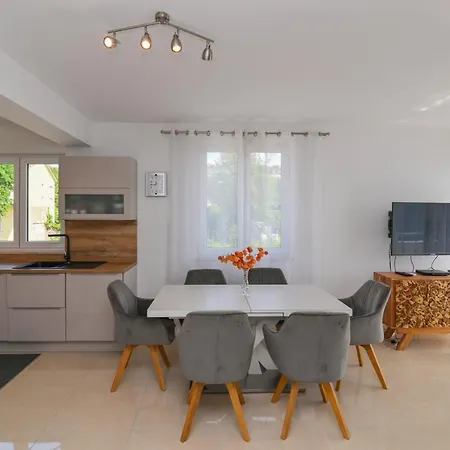 Apartamento Apartman Iskra Rijeka