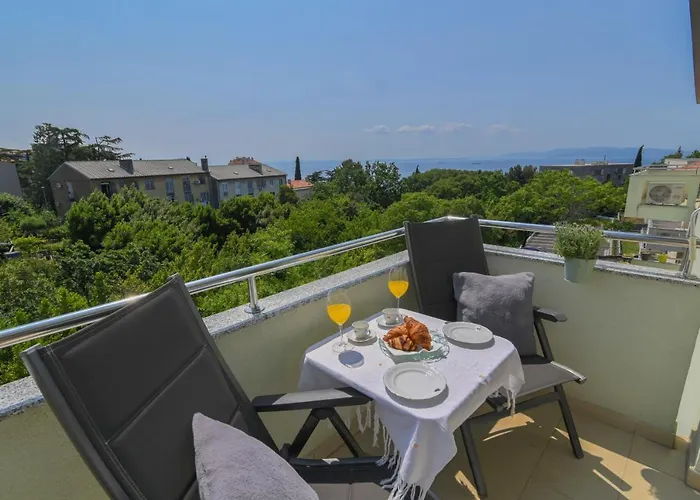 Apartman Iskra Apartment